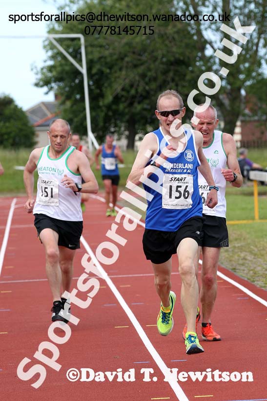 5000 metres, North East Masters Champs, Monkton Stadium,  Jarrow. Photo: David T. Hewitson/Sports for All Pics